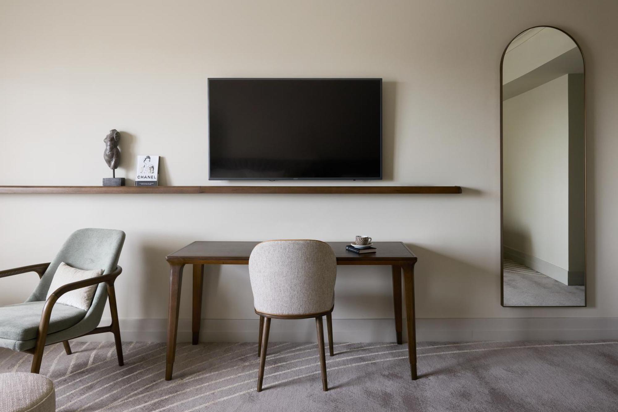The Playford Adelaide - Mgallery Экстерьер фото A television mounted on a wall